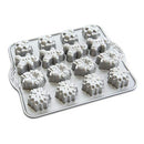Nordic Ware 93748 Holiday Teacakes Cast Cakelet Pan, 3 Cup Capacity, Silver