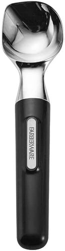 Top-down view of the scoop with the Farberware logo visible on the handle.